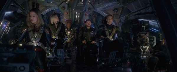 Avengers: Endgame: Chris Evans khóc 6 lần, phim đầy nước mắt và là hồi kết hào hùng nhưng cũng khởi đầu kịch tính