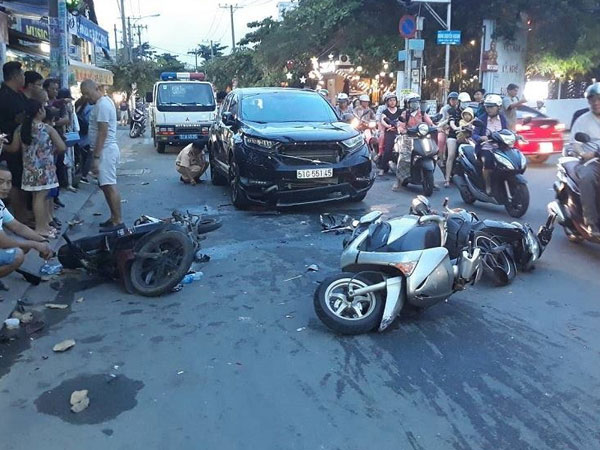 4 nguyên nhân khiến Việt Nam ngày càng nhiều xe điên