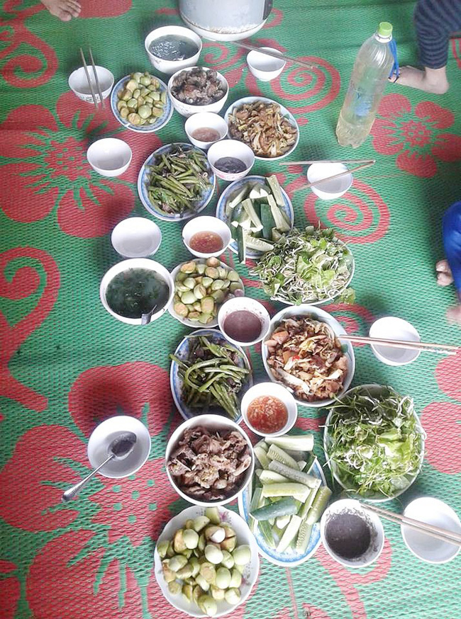 Toát mồ hôi vì thử thách làm 2 mâm cỗ chỉ với 500k của mẹ chồng, nàng dâu trẻ lóng ngóng lên mạng cầu cứu và sốc toàn tập với bộ sưu tập thực đơn của chị em