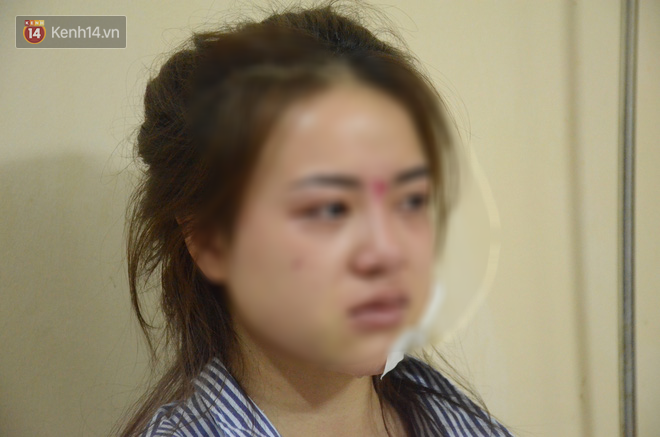 Bố mẹ của cô gái rạch mặt thiếu nữ khâu 60 mũi: Nhìn vết thương của con mà tôi sốc, cứ tưởng nó bị tai nạn