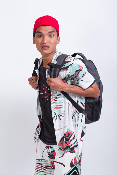 Mạc Văn Khoa - đen xấu, nói ngọng vẫn trở thành ngôi sao phòng vé