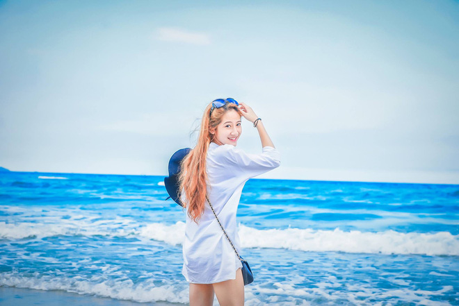 Hoàng Thùy Linh nói gì về việc thay thế hot girl Trâm Anh đóng nữ chính sitcom Siêu quậy?