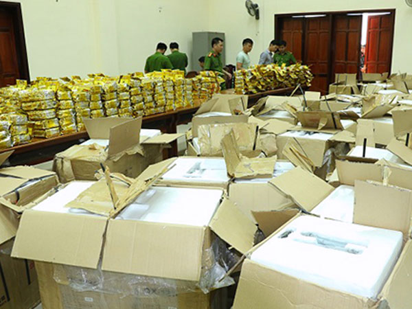 Nghi phạm trong đường dây ma túy hơn 600 kg giàu bất thường