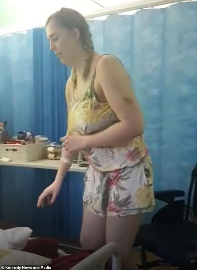 Từ một thói quen mà ai cũng có khiến cô gái 23 tuổi bị đột quỵ tới liệt nửa người