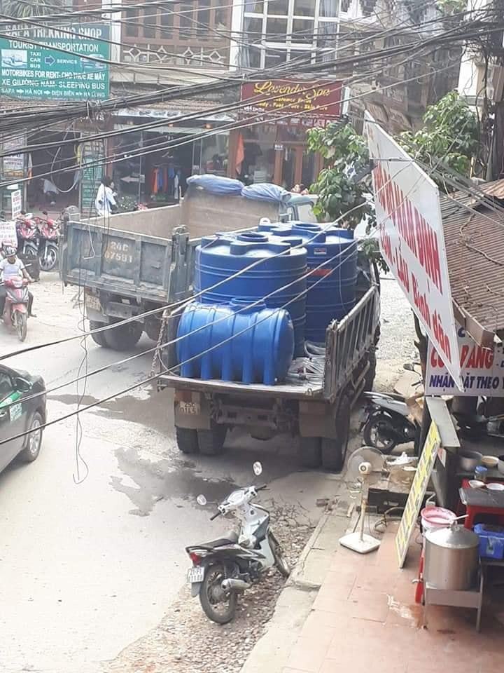 Ngã ngửa khối phong thủy trấn yểm khách sạn giữa trung tâm Sa Pa