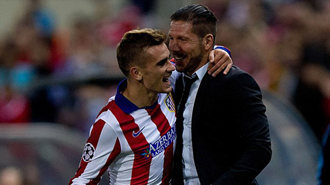 18/26 cầu thủ Atletico phải đá trái sở trường: Thợ hàn Simeone