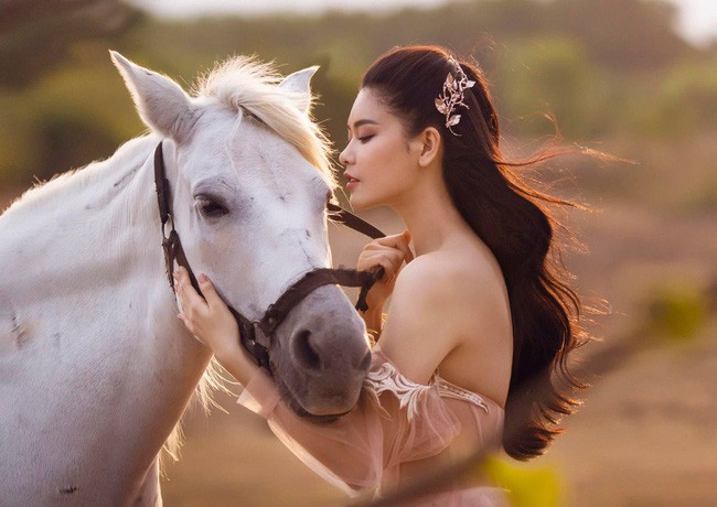 5 người phụ nữ của showbiz Việt lên đời sau ly hôn và đặc biệt đáng ngưỡng mộ là vị trí số 1 khi đã ngấp nghé U50 5 người phụ nữ của showbiz Việt lên đời sau ly hôn và đặc biệt đáng ngưỡng mộ là vị trí số 1 khi đã ngấp nghé U50