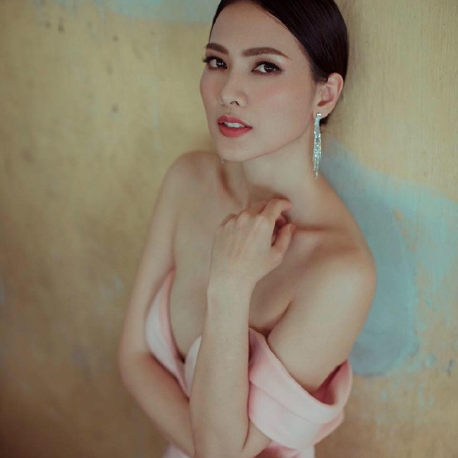 5 người phụ nữ của showbiz Việt lên đời sau ly hôn và đặc biệt đáng ngưỡng mộ là vị trí số 1 khi đã ngấp nghé U50 5 người phụ nữ của showbiz Việt lên đời sau ly hôn và đặc biệt đáng ngưỡng mộ là vị trí số 1 khi đã ngấp nghé U50