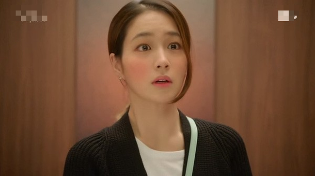 Chưa hết cữ mẹ chồng đã bắt chuẩn bị 5 mâm cỗ, 2 cô em chồng chỉ ngồi chơi không giúp khiến tôi tức nước vỡ bờ