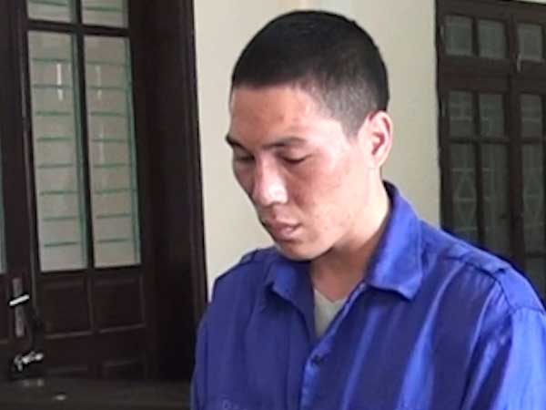 Kẻ ngáo đá thả con từ nhà hai tầng xuống đất bị phạt tù