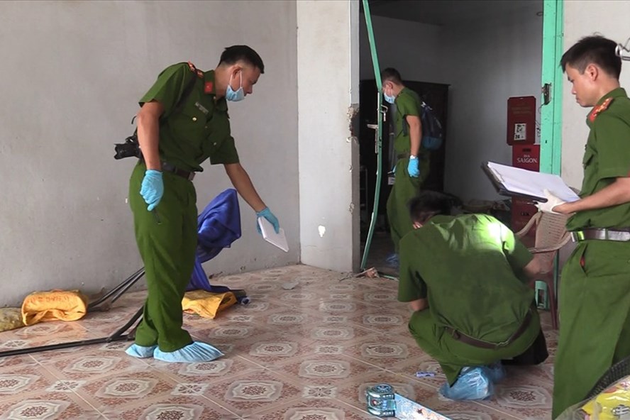 Sáng nay, công an thông tin vụ 3 người bị sát hại ở Bình Dương