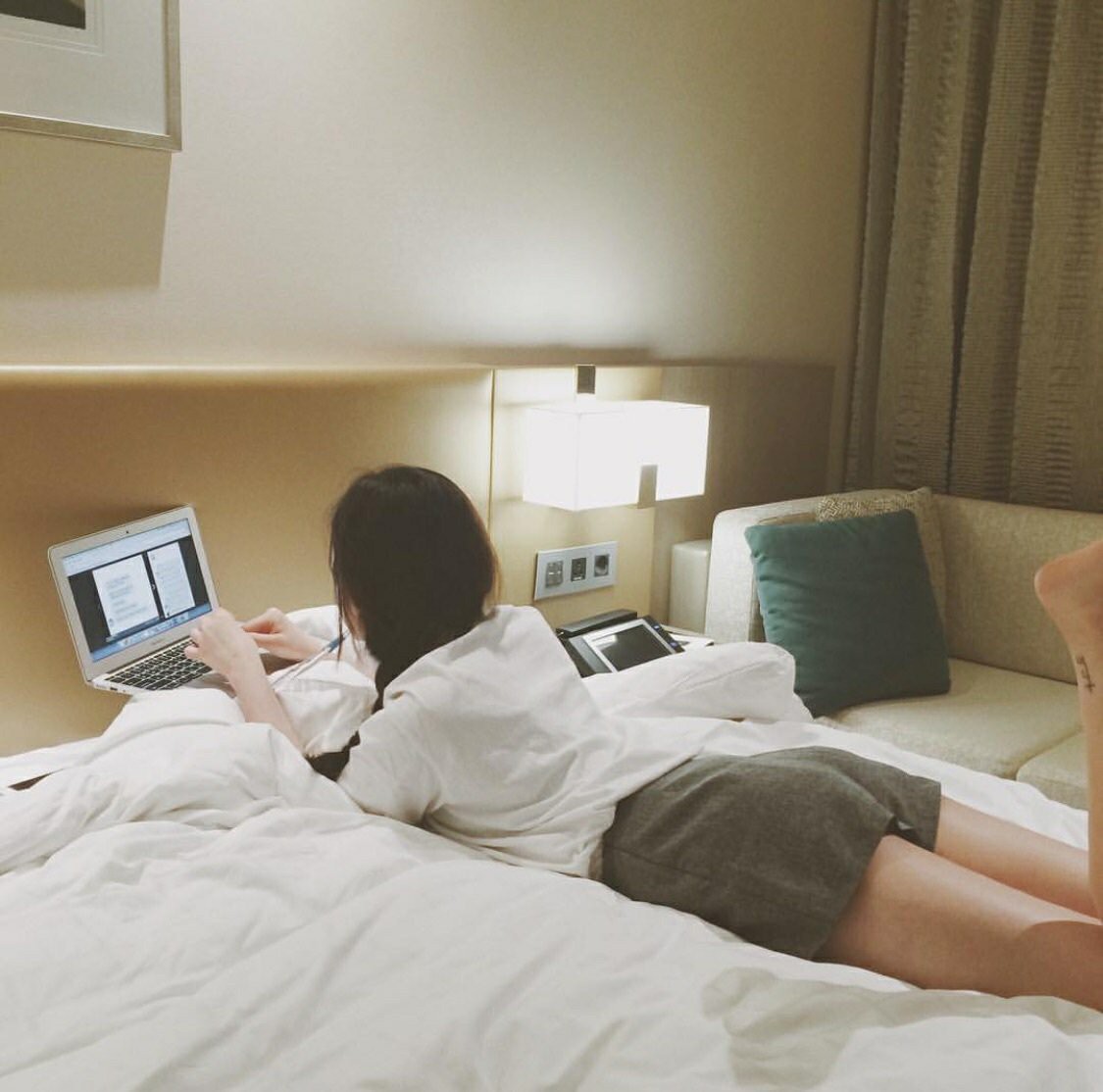 Ở trọ một mình: Ừ thì cũng cô đơn nhưng đỡ hơn phải cáu nhặng lên mỗi ngày vì gặp trúng đứa ở bẩn