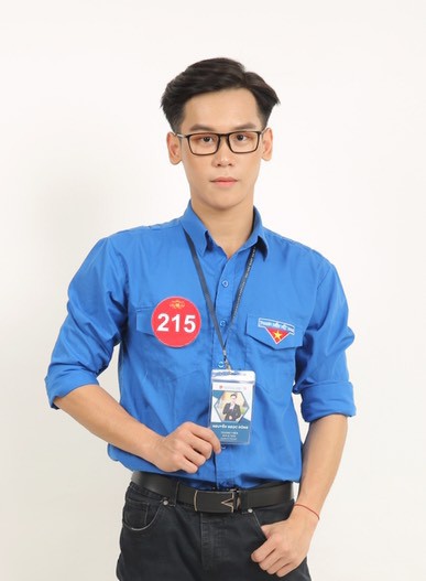 Đã điển trai còn học Luật, phải chăng đây chính là phiên bản đời thực của Hà Dĩ Thâm!