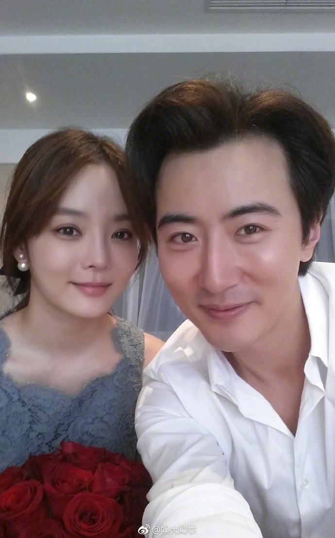 Choáng vì danh sách 80 sao Hàn dính bê bối như đại hội bóc phốt đầu năm 2019: Chuyện gì đang xảy ra với Kbiz vậy? Choáng vì danh sách 80 sao Hàn dính bê bối như đại hội bóc phốt đầu năm 2019: Chuyện gì đang xảy ra với Kbiz vậy?