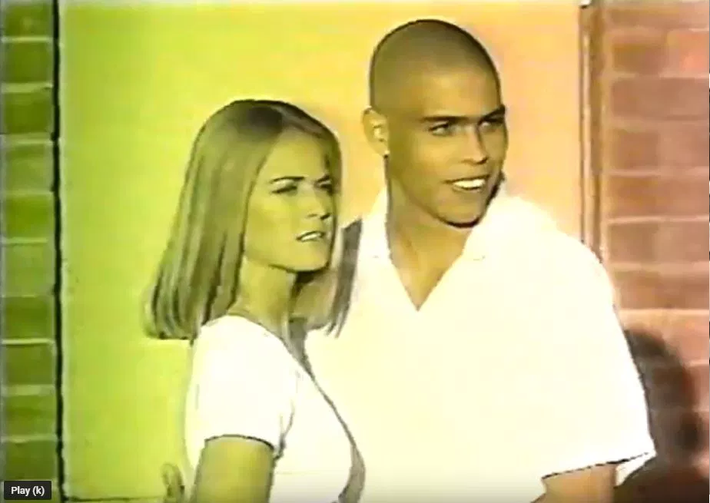 Ronaldo béo: Cuộc sống bên lề sân cỏ thừa mứa tất cả, trừ... sự nhàm chán!