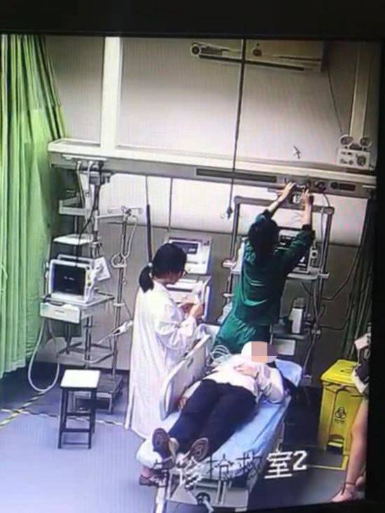 Nữ sinh đại học nhập viện vì khóc quá nhiều sau khi xem Avengers 4: End game