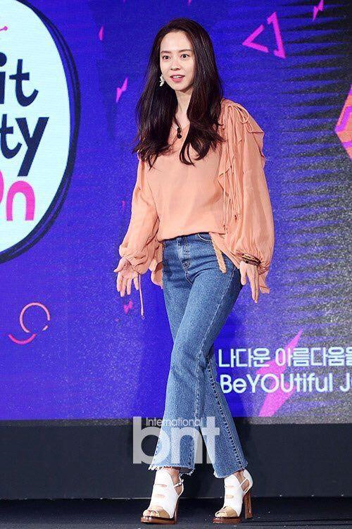 Khía cạnh xinh đẹp quyến rũ bị quên lãng của bóng hồng Running Man