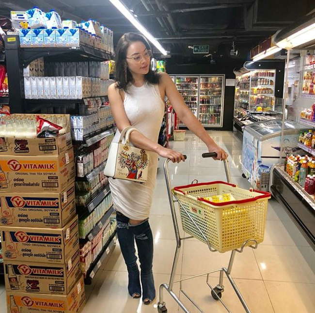 Than thở bản thân giỏi tiêu tiền khi chi gần 35 triệu phí sinh hoạt cho 1 nhà 4 người, mẹ trẻ gây bão trong vòng 1 nốt nhạc