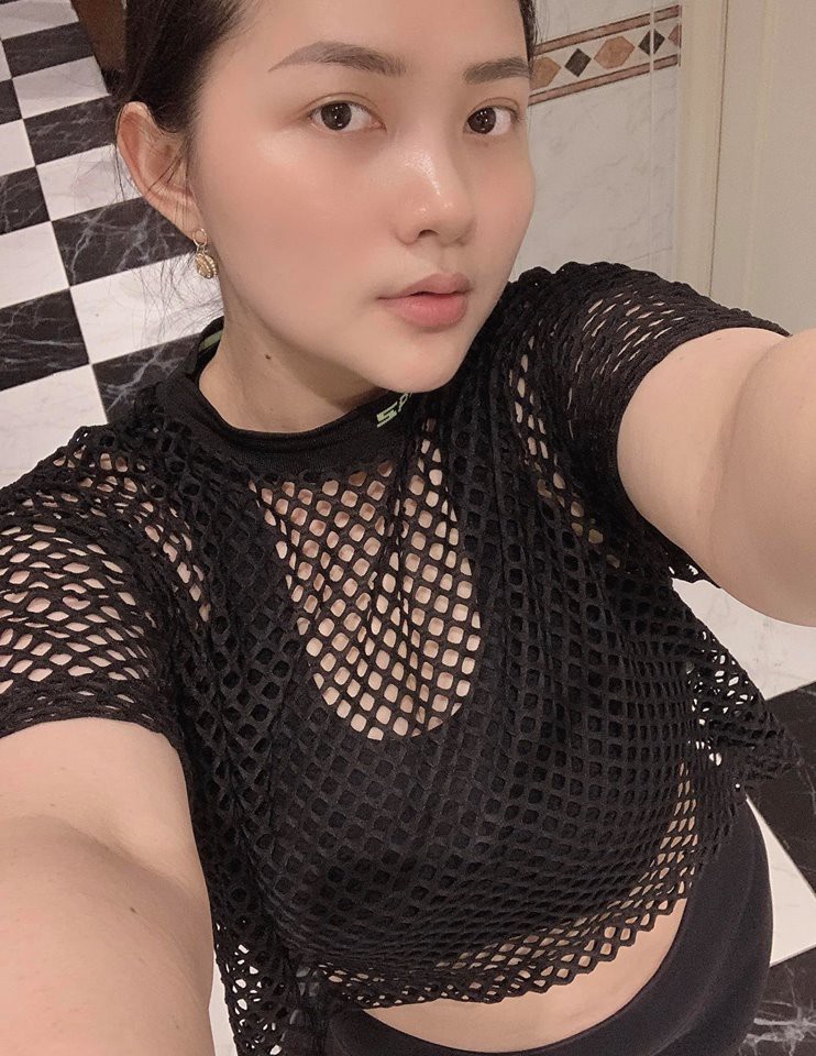 Lần đầu kể xấu chồng, Phan Như Thảo vạch tội ông xã đại gia là người khiến cô tập thể dục miệt mài mà vẫn béo