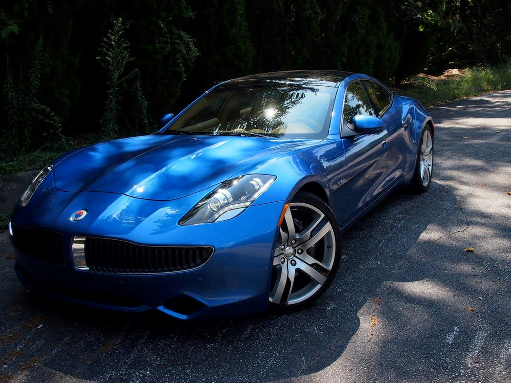 Không chỉ trên phim, Iron Man cũng sở hữu hàng tá siêu xe ở đời thật