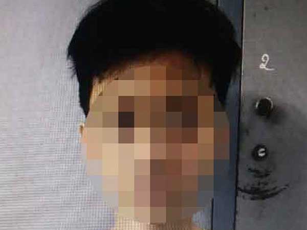 Thiếu niên 15 tuổi siết cổ tài xế taxi cướp tài sản ở Sài Gòn khai gì?