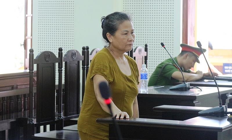 Nữ đại gia vàng lừa 383 người, bị phạt tù chung thân