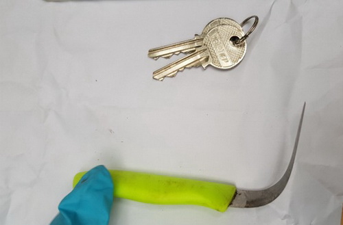 Vết xước tố cáo sát thủ giết 3 người ở Bình Dương