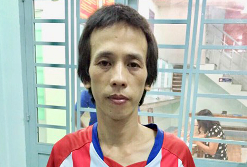 Vết xước tố cáo sát thủ giết 3 người ở Bình Dương