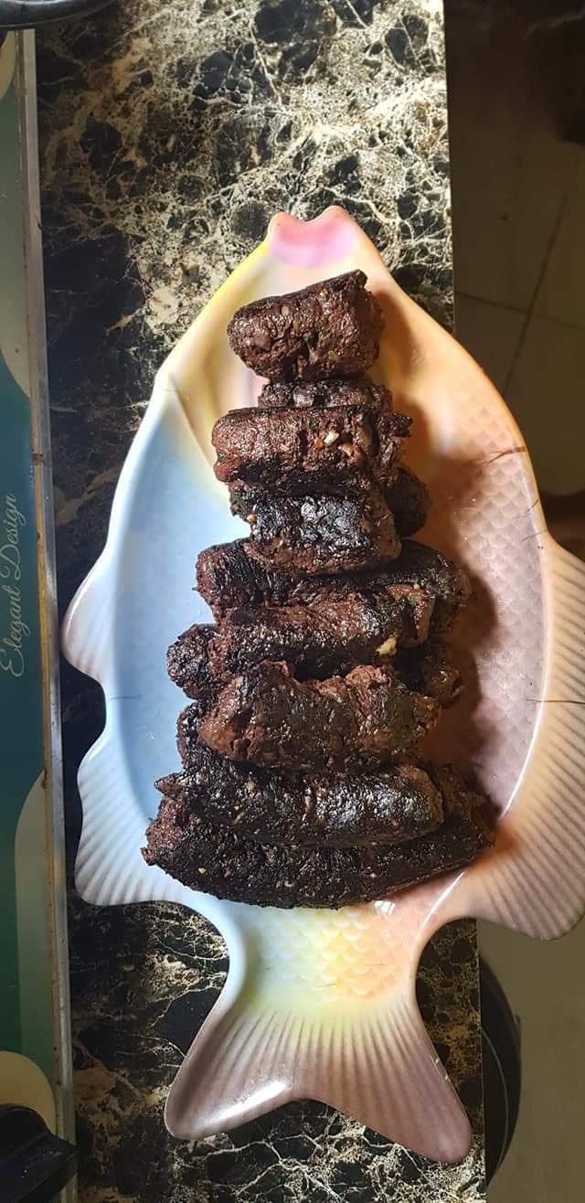 Dặn vợ làm món dồi rán, chồng đã chán nản khi nhìn thấy thành quả lại còn bị dân mạng hỏi một câu quá phũ