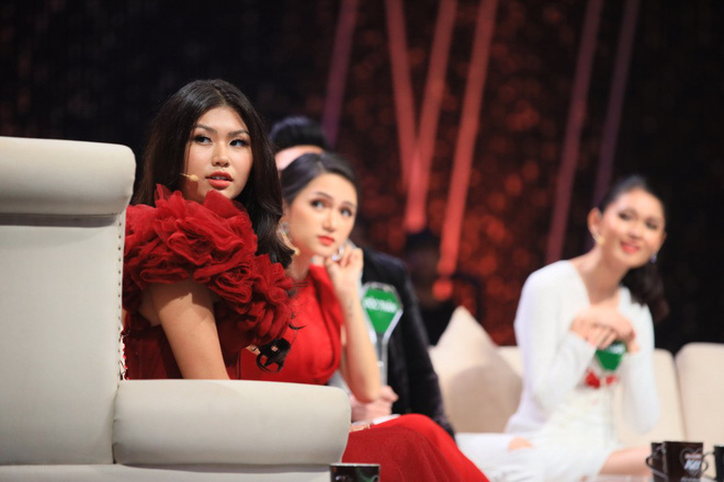 Hương Giang: Mạc Văn Khoa rán đậu nhiều nhưng đừng để khói ảnh hưởng đến não! Hương Giang: Mạc Văn Khoa rán đậu nhiều nhưng đừng để khói ảnh hưởng đến não!