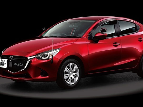 Mazda ra mắt xe dành riêng cho người mới học lái