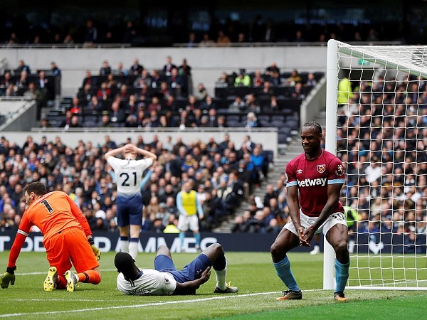 Tottenham 0-1 West Ham: Son Heung-min mờ nhạt, Tottenham thua trận đầu tiên trên SVĐ mới