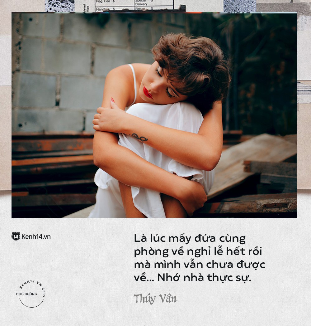 Xót xa hình ảnh 2 sinh viên ngồi vạ vật ở bến xe hàng tiếng đồng hồ không mua được vé về nghỉ lễ