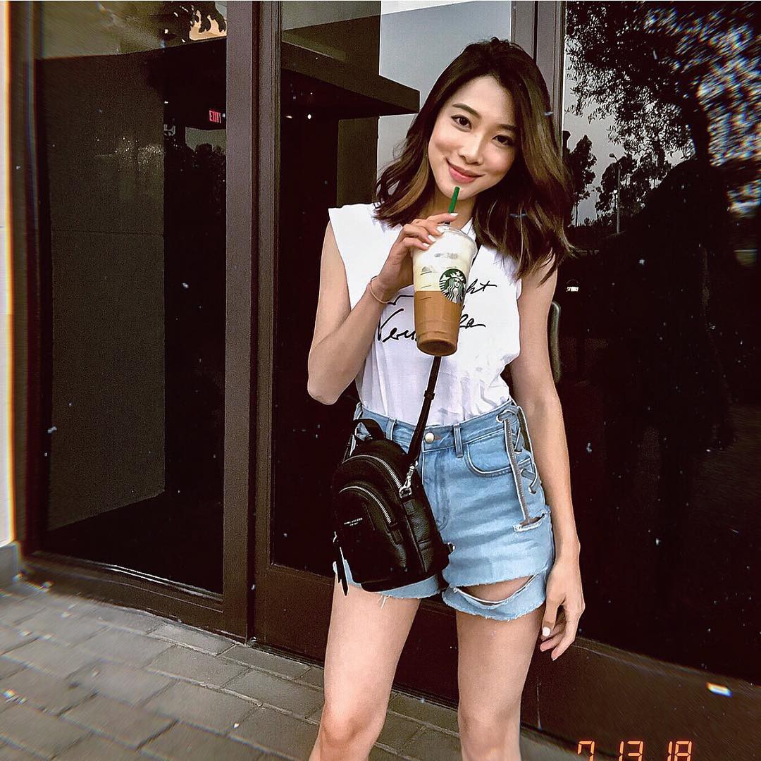 Đi biển mà quên mang theo 6 items sau thì mất hứng lắm đó các nàng!