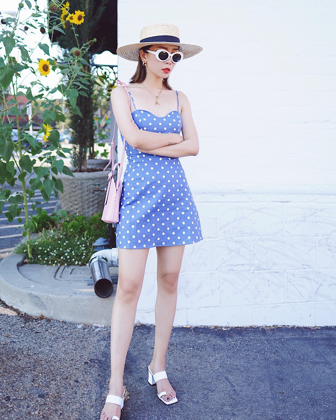 Đi biển mà quên mang theo 6 items sau thì mất hứng lắm đó các nàng!