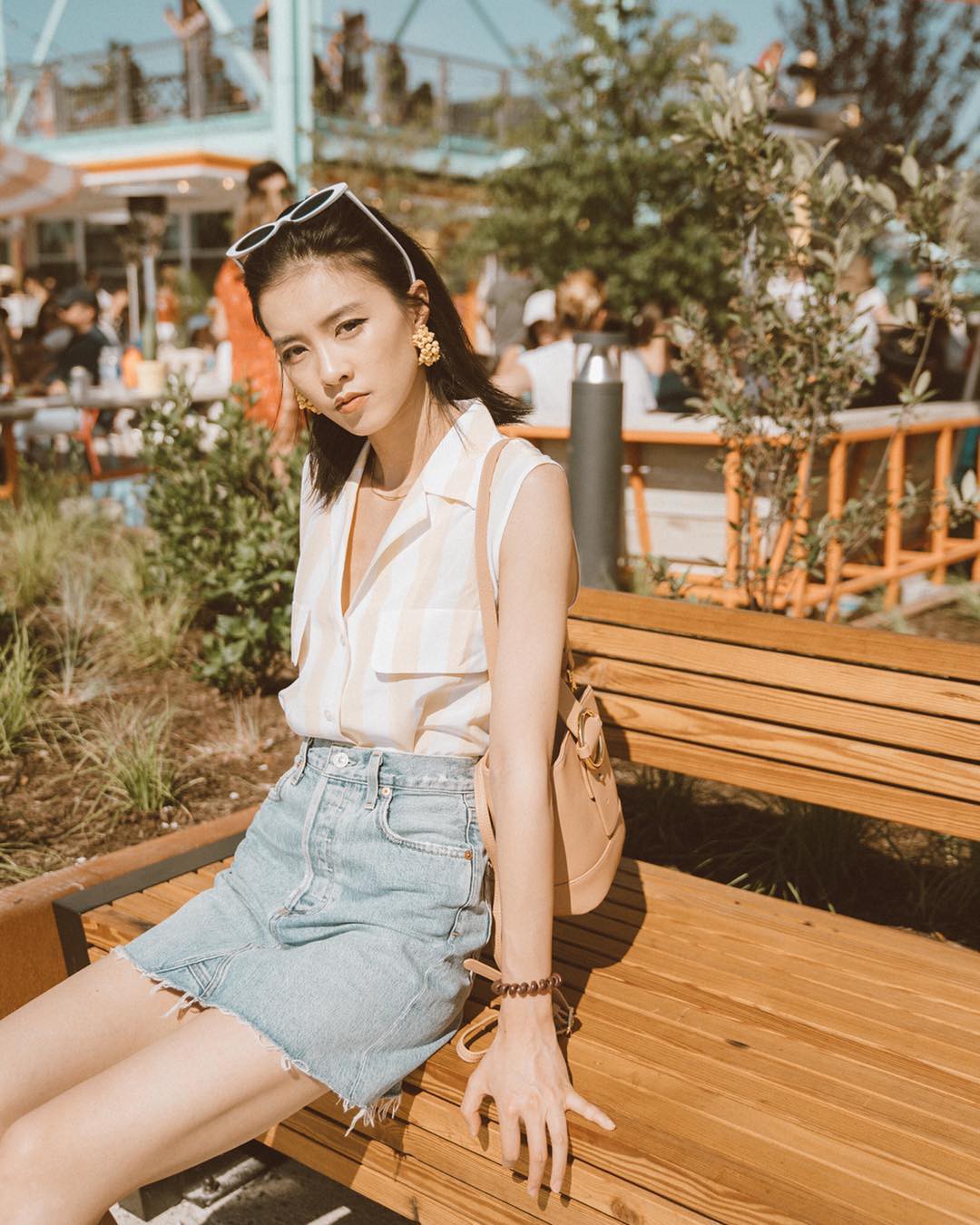 Đi biển mà quên mang theo 6 items sau thì mất hứng lắm đó các nàng!