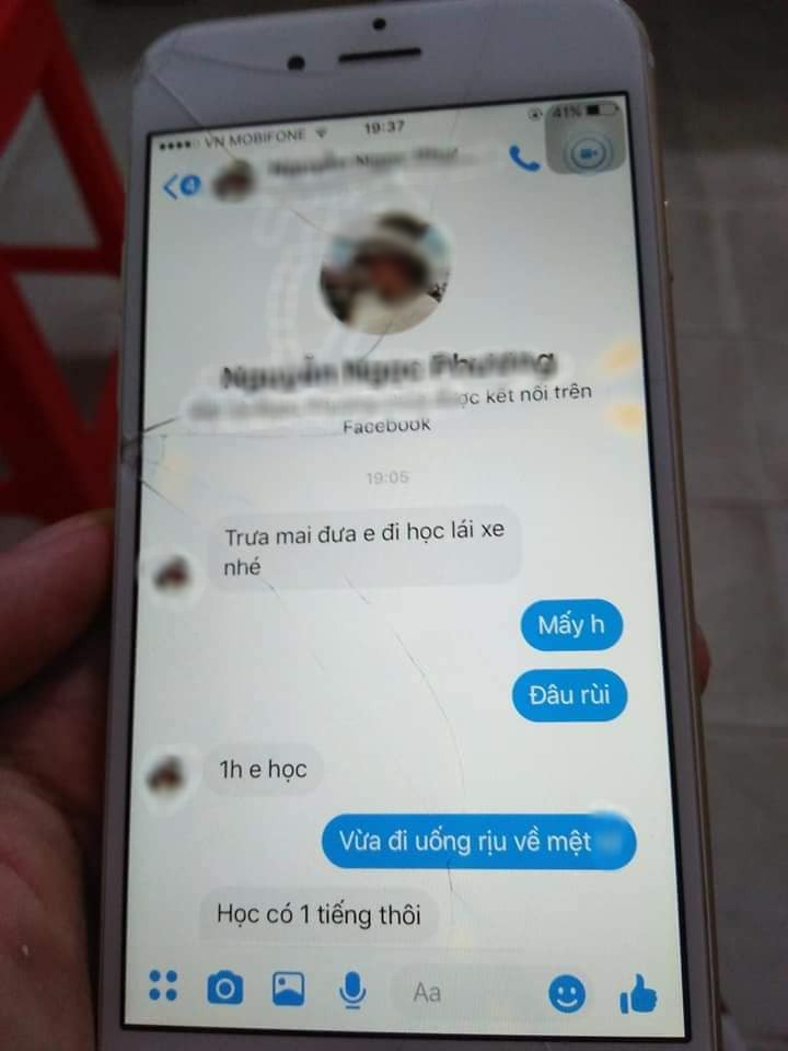 Chồng ngủ với người yêu cũ vì vợ anh đang bầu, làm ăn được gì đâu, cô bồ còn bảo em không muốn phá gia đình anh