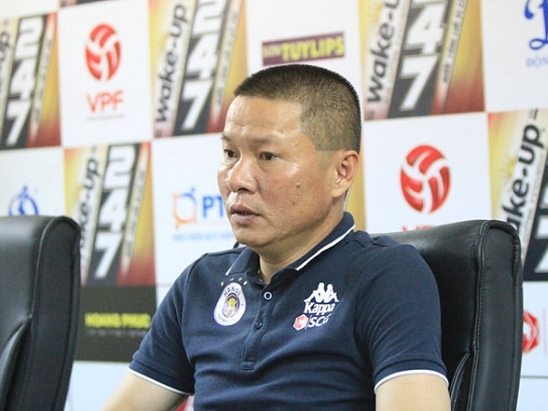 CLB Hà Nội thiếu vắng 3 trụ cột trong chuyến làm khách tới Campuchia