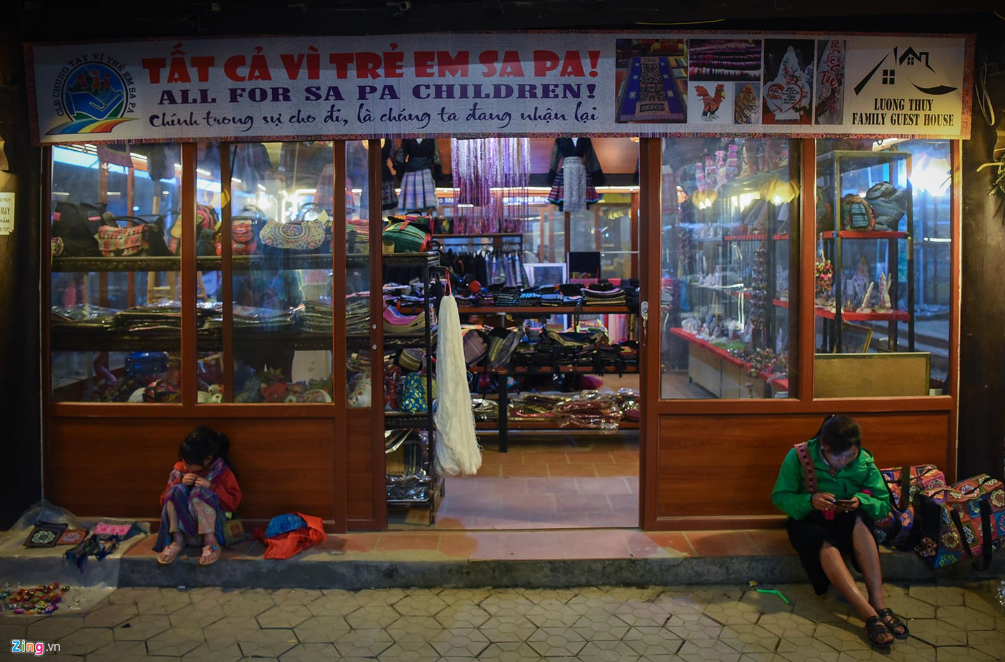 Sa Pa đông nghẹt khách du lịch lúc nửa đêm