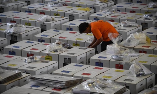 Số người tử vong vì kiệt sức phục vụ bầu cử Indonesia tăng lên 272