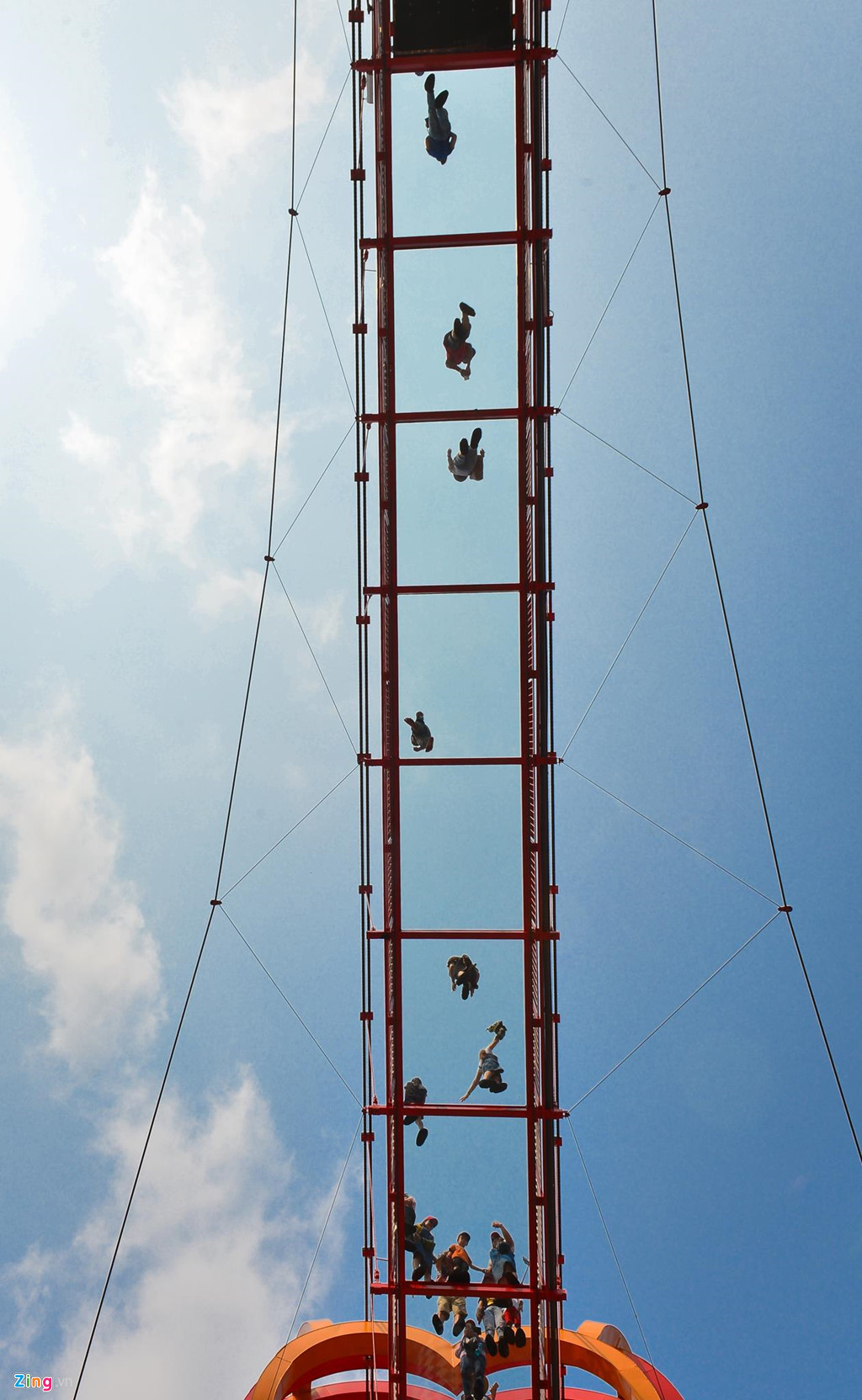 Cầu kính 5D Mộc Châu gây thất vọng khi vừa khánh thành