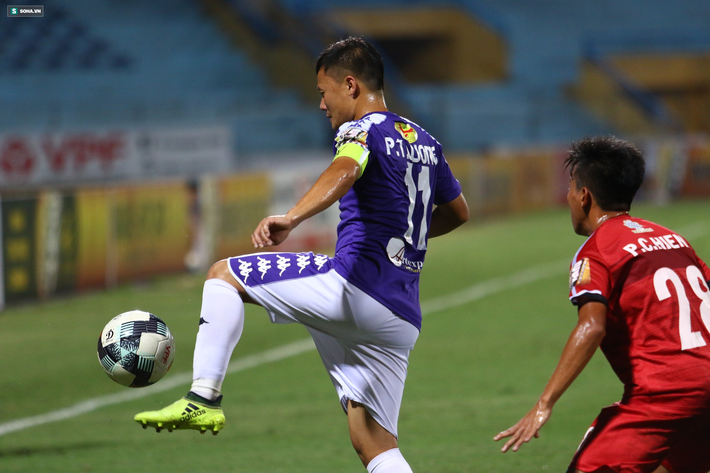 Chìm trong thất vọng, Công Phượng sẽ phải nhìn vào một vì sao khiêm nhường để sực tỉnh