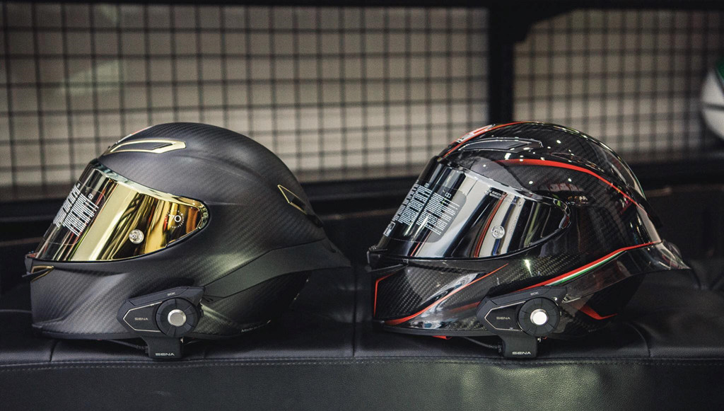 Trước khi đi phượt bằng xe máy, bạn cần trang bị những món đồ gì?