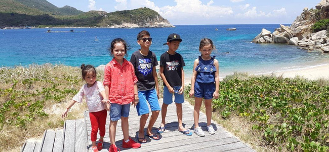 Sau ồn ào chồng cũ lấy vợ mới, Diva Hồng Nhung lần đầu thổ lộ: Khi một con người bị tổn thương cần được chữa lành...