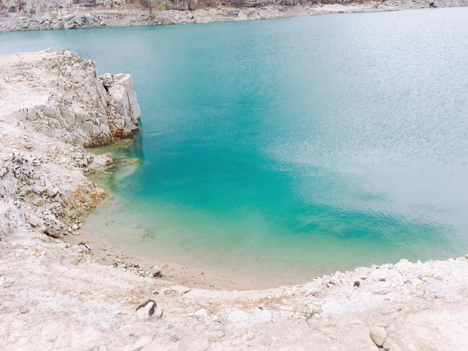 Chủ nhà treo biển vì quá mệt mỏi trước cú lừa của chị Google khi biến nhà dân thành Hồ Đá Xanh, Vũng Tàu