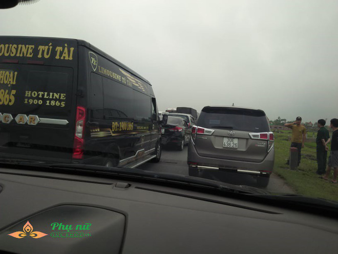 Nỗi ám ảnh kỳ nghỉ lễ 30/4 - 1/5: Đi du lịch từ lúc nửa đêm, tới biển chỉ thấy biển người