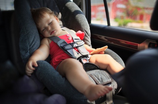 Bài học đắt giá cho các bậc phụ huynh: Đến trường đón con gái nhưng không thấy, vợ hốt hoảng gọi điện cho chồng thì phát hiện sự thật cay đắng