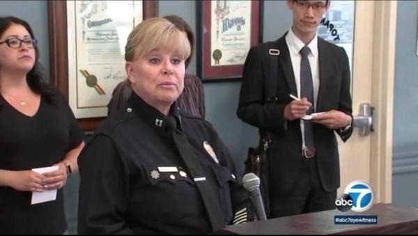 Bố bắn chết mẹ rồi tự sát tại nhà, con gái 4 tuổi chăm em trai sống sót ở hiện trường suốt 3 ngày khiến cảnh sát cũng bất ngờ