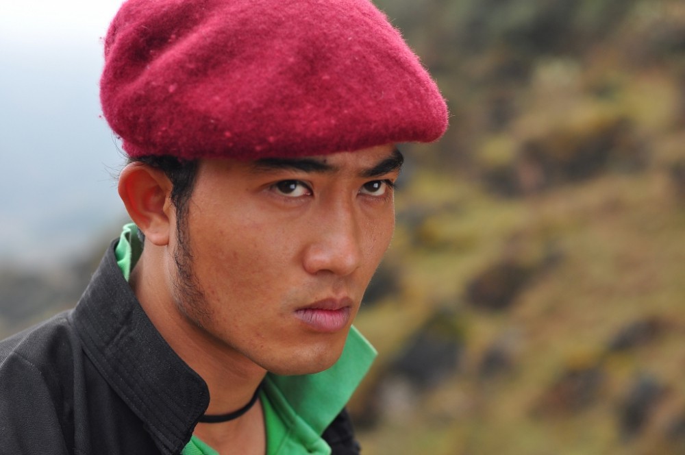 Sạn Mê Cung: Quái nhân lấy tên theo chiếc nón Fedora nhưng lại đội... mũ ảo thuật?