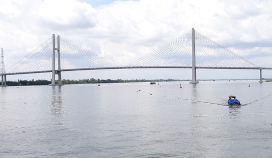 Lại phát hiện thi thể nam thanh niên tại cầu Cao Lãnh